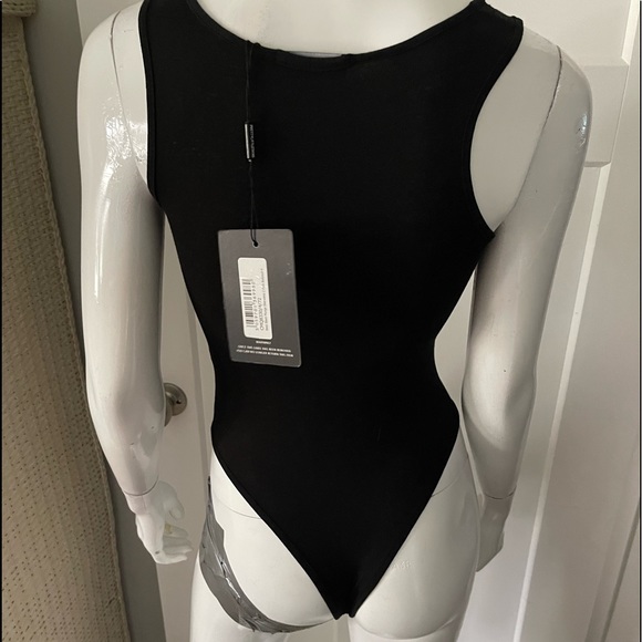 Pretty Little Thing Bodysuits (Pack of 2) - Picture 5 of 5